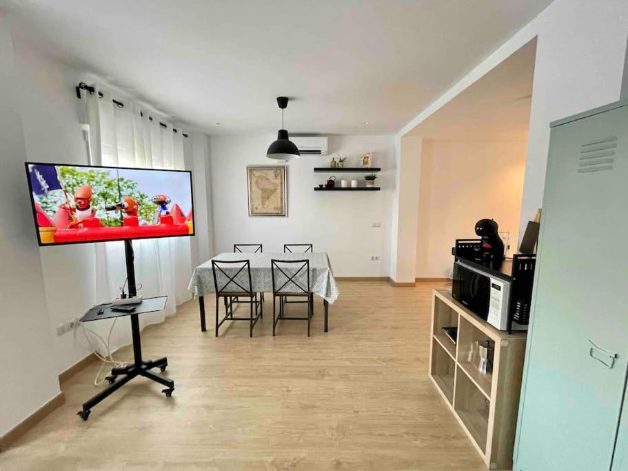 Ferienwohnung Wanderlust Ruzafa Valencia Exterior foto
